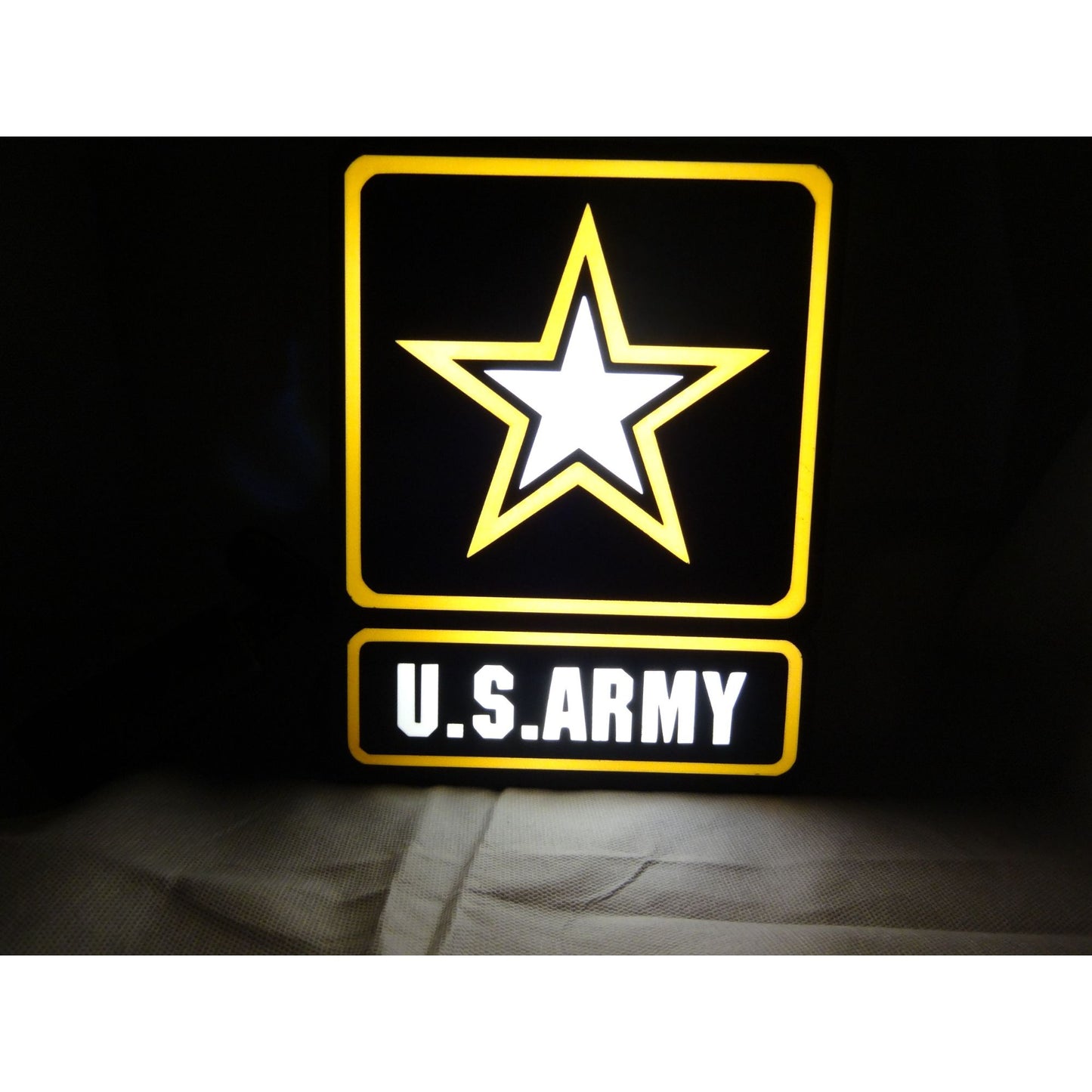 U.S. Army LED Light-Up Wall Sign With USB Power Cable