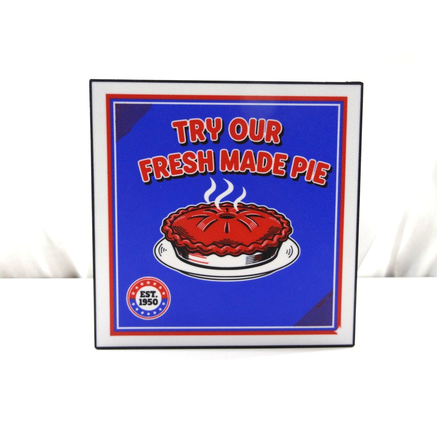 "Fresh Made Pie" LED Diner Sign - Retro Kitchen Wall Decor